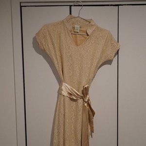Shabby Apple French Quarter Dress in Cream with Gold Tie Sash
